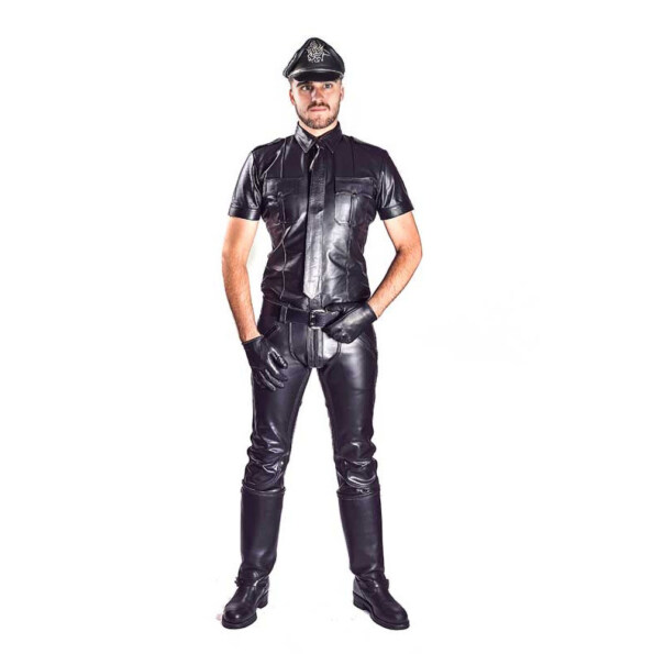 gay-leather-outfit