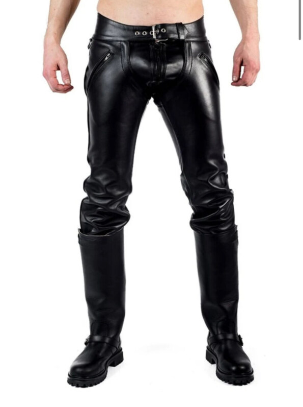 Leather convertible chaps shorts
